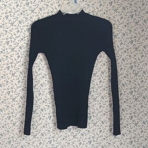 Black mock neck ribbed knit top XS